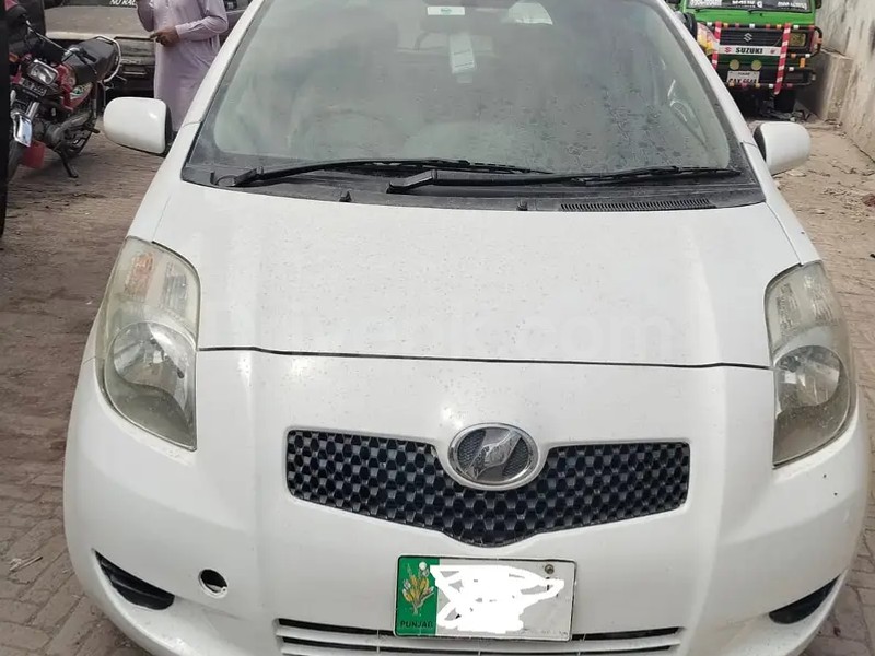 Toyota Vitz 2007