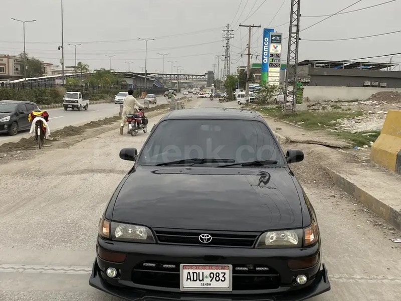 Toyota Corolla 2000