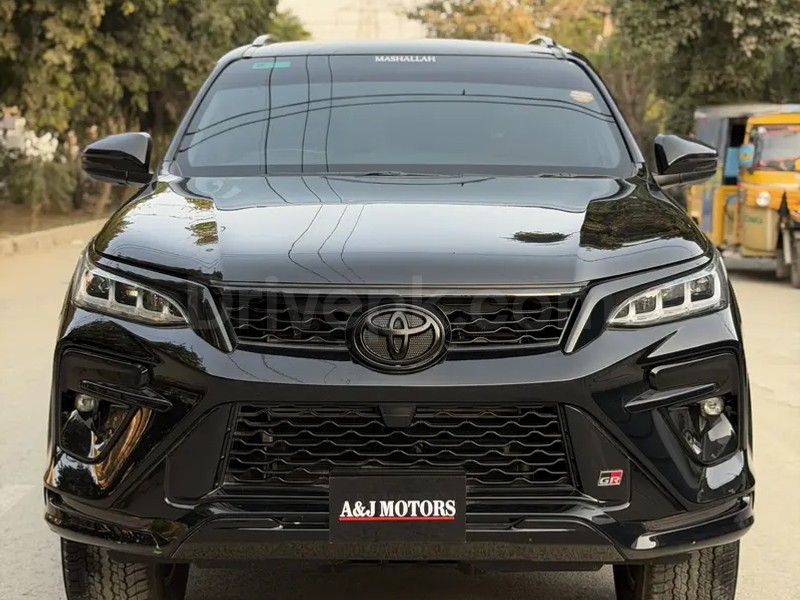 Toyota Fortuner 2024