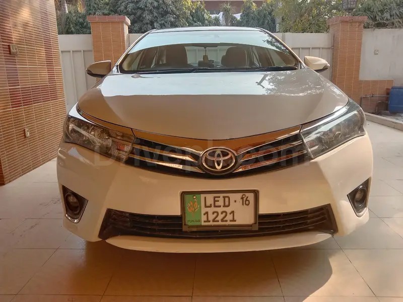 Toyota Altis Grande 2016