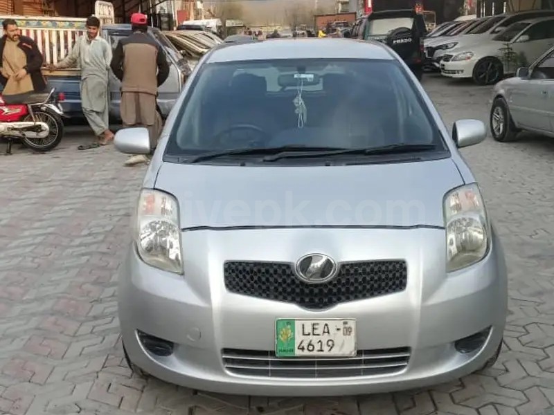 Toyota Vitz 2005