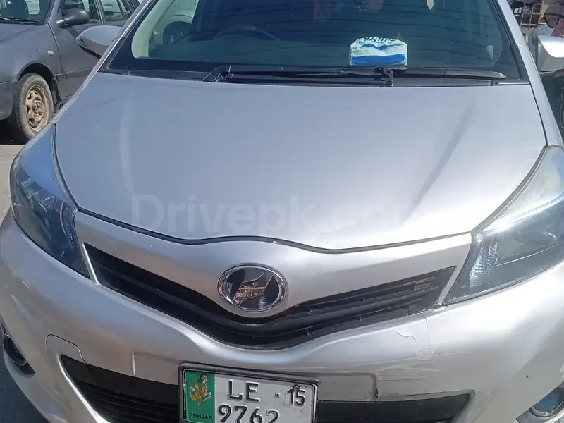 Toyota Vitz 2011