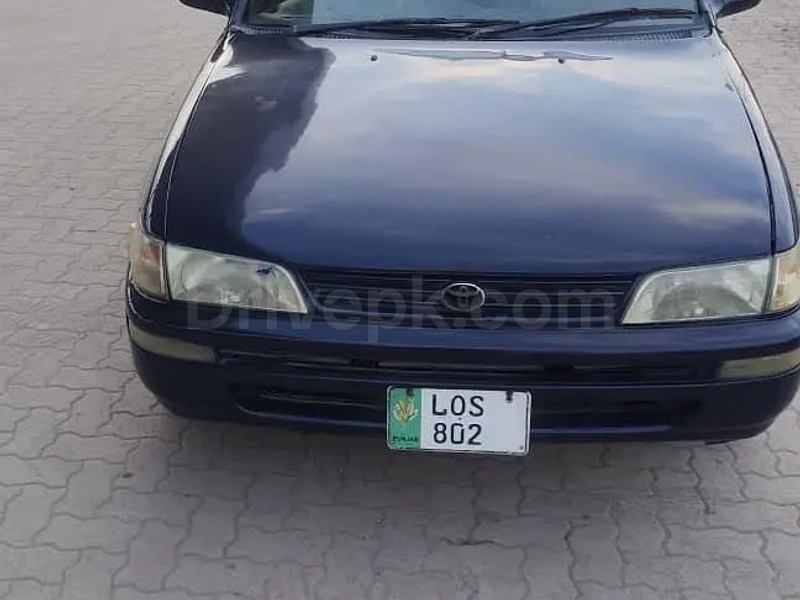 Toyota Corolla XE 1993