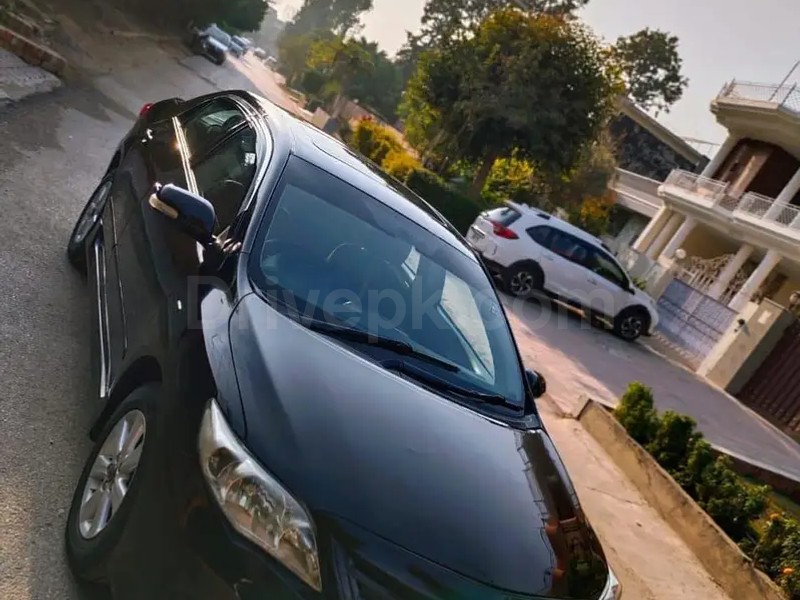 Toyota Corolla Altis 2013