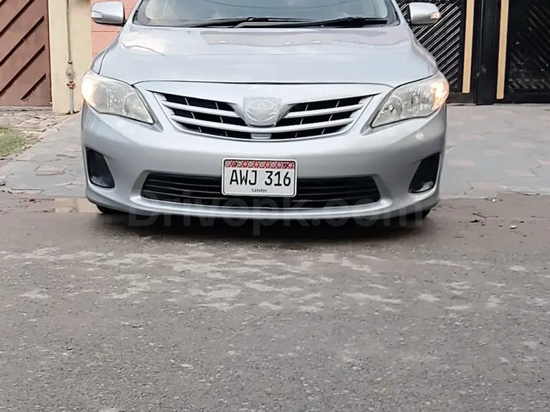 Toyota Corolla GLI 2011