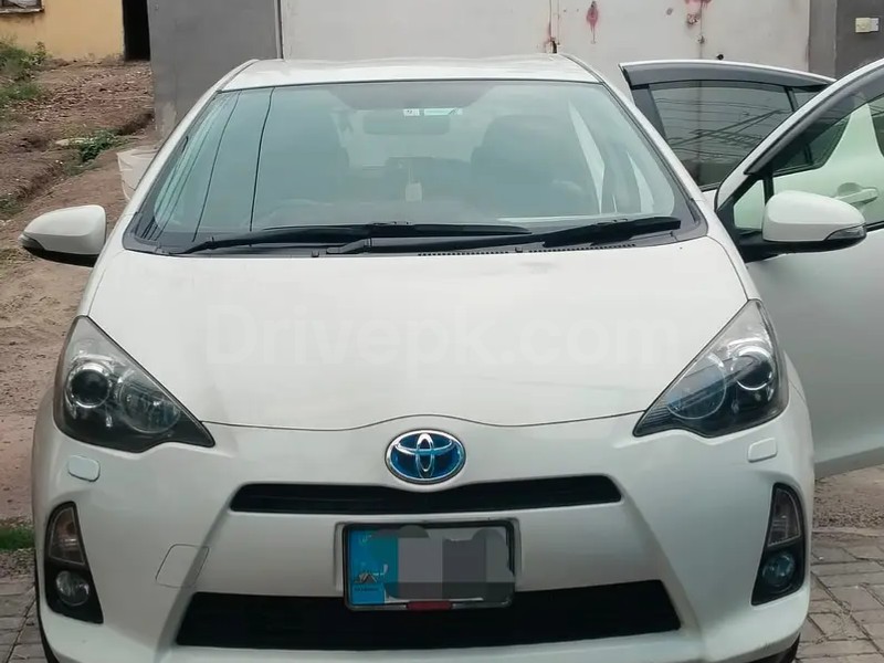 Toyota Aqua 2014