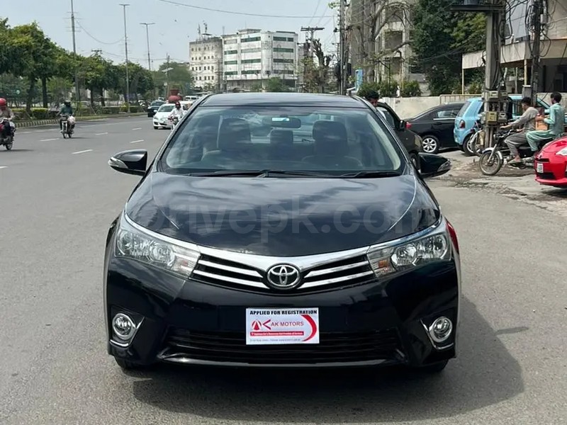 Toyota Corolla Altis 2014