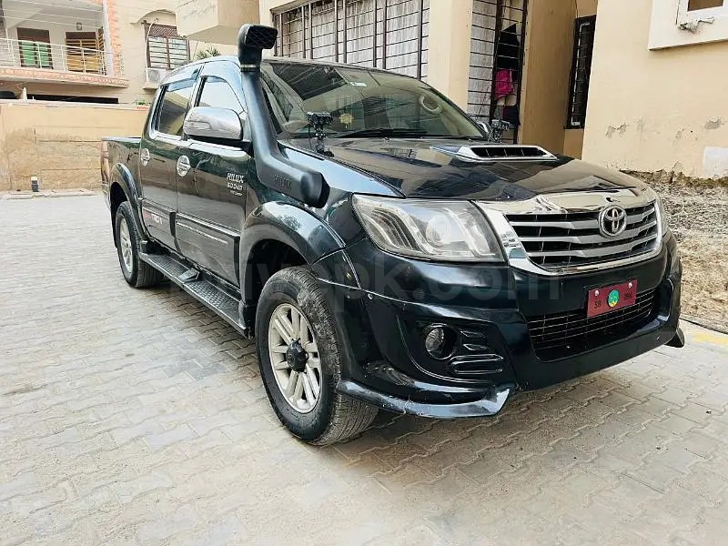 Toyota Hilux 2013