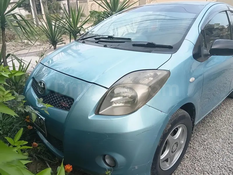 Toyota Vitz 2006