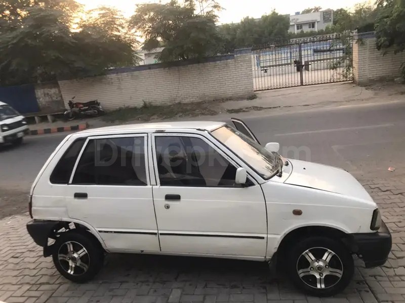 Suzuki Mehran VXR 2011