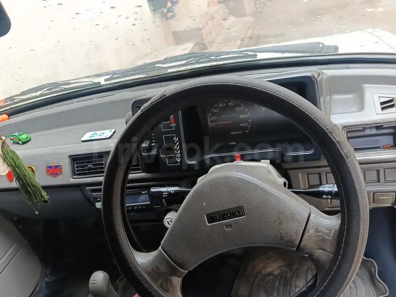 Suzuki Mehran VXR 2010