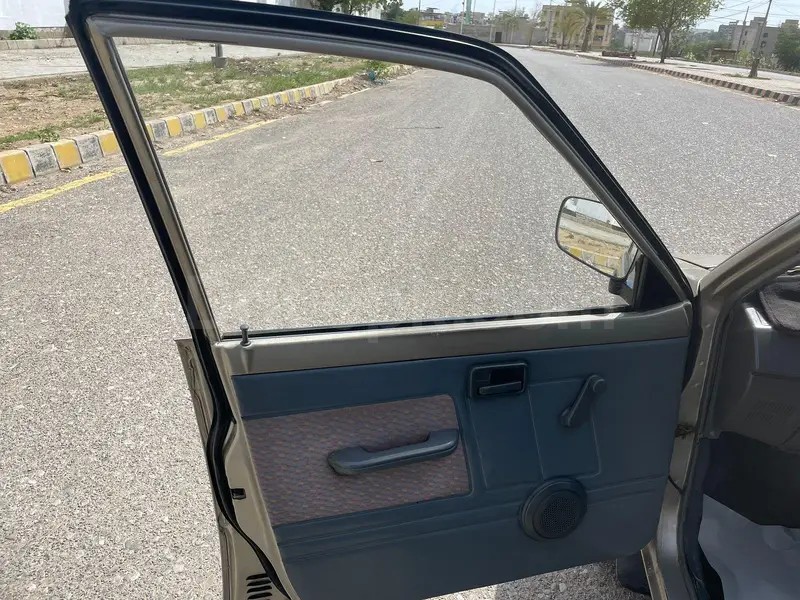 Suzuki Mehran VXR 2017