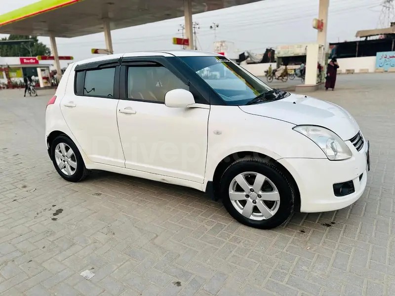 Suzuki Swift 2015