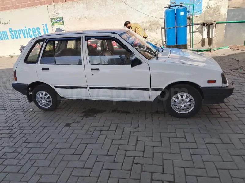 Suzuki Khyber 1990