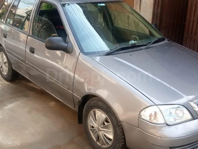 Suzuki Cultus 2015