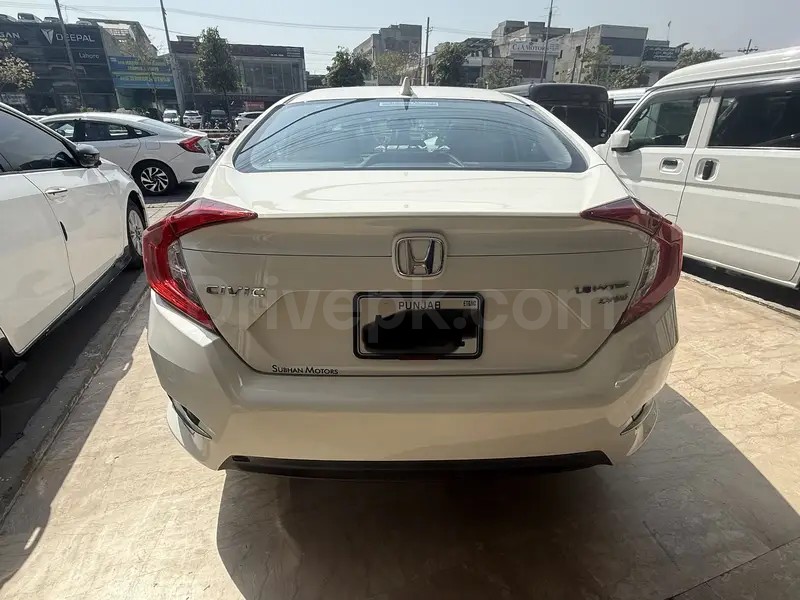 Honda Civic VTi Oriel Prosmatec 2021
