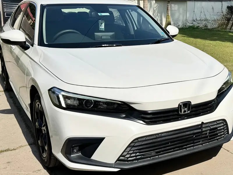 Honda Civic Oriel 2024