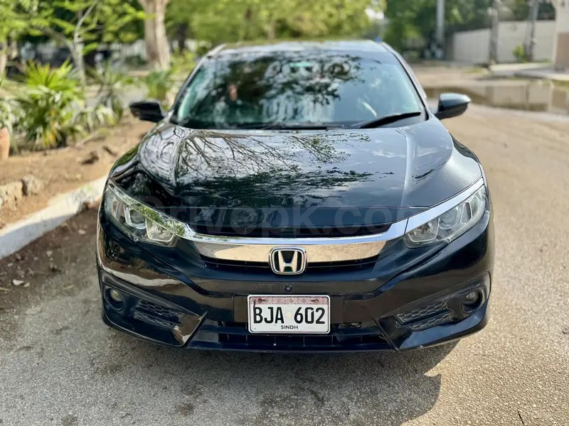 Honda Civic Oriel 2017