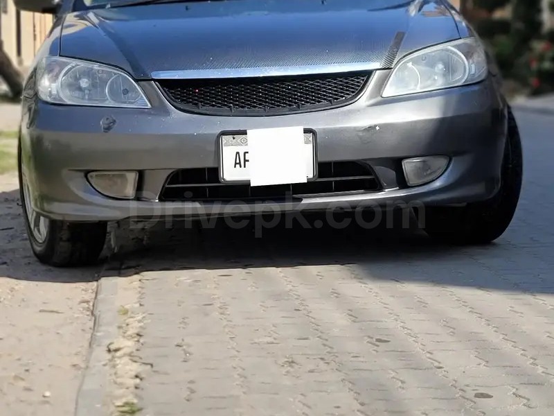 Honda Civic Oriel 2004