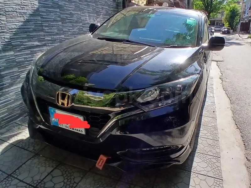 Honda Vezel 2016