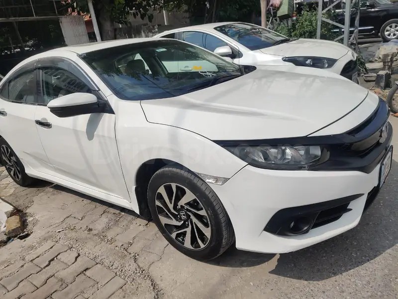 Honda Civic Oriel 2018