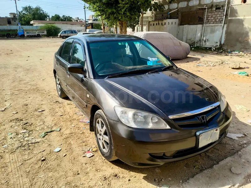 Honda Civic EXi 2005