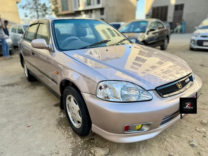 Honda Civic EXi 2001