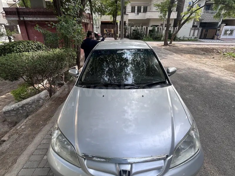 Honda Civic EXi 2005