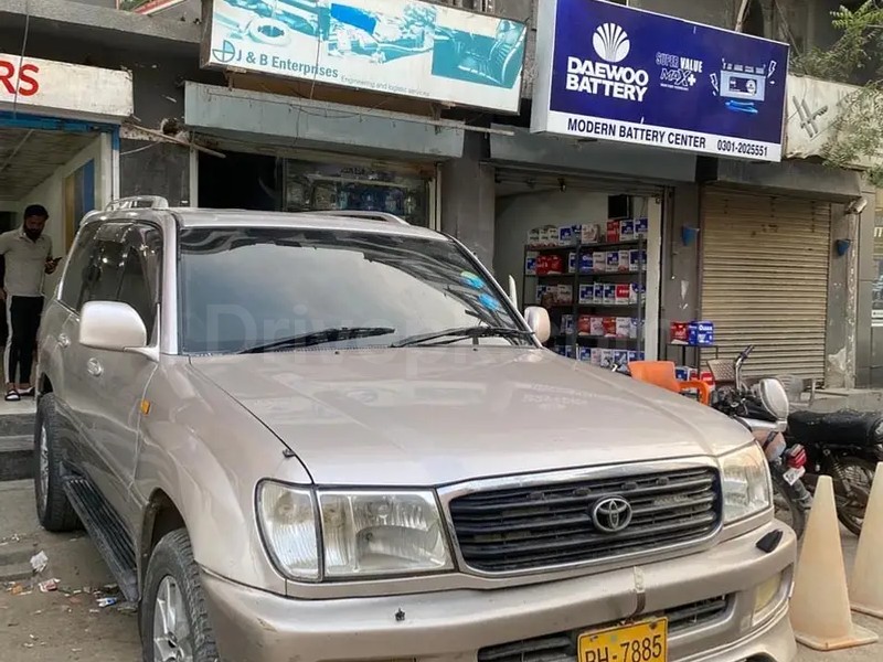 Toyota Land Cruiser 1999