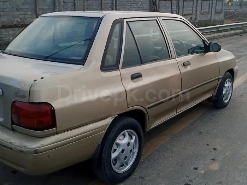 KIA Classic 2001