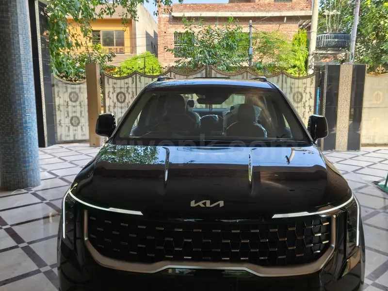 KIA GRAND CARNIVAL 2025