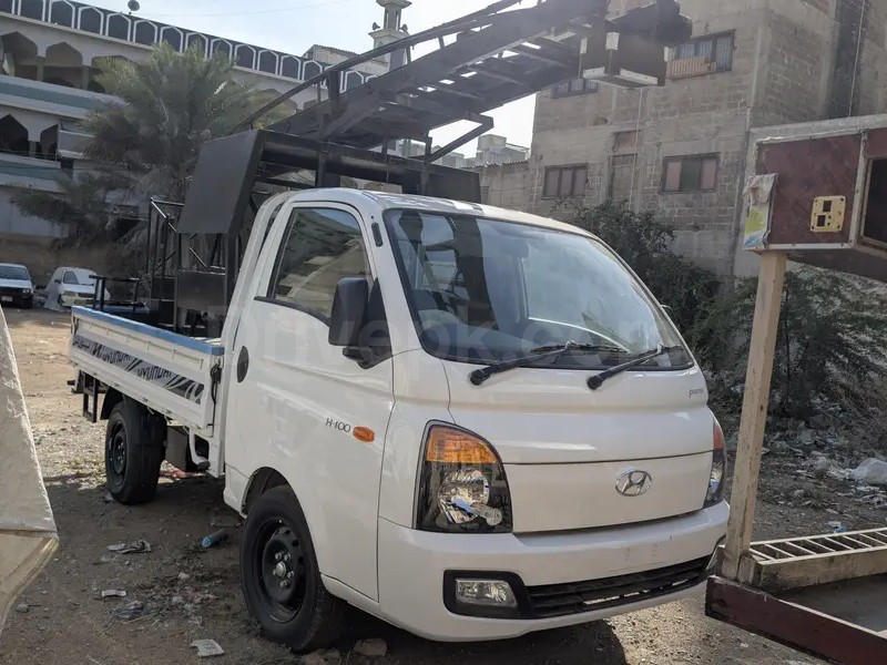 Hyundai Porter H-100 2025