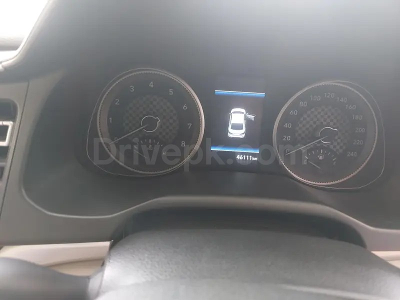 Hyundai Elantra 2022