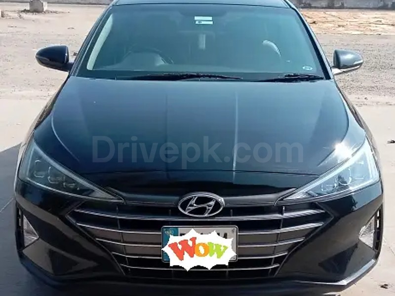 Hyundai Elantra 2022