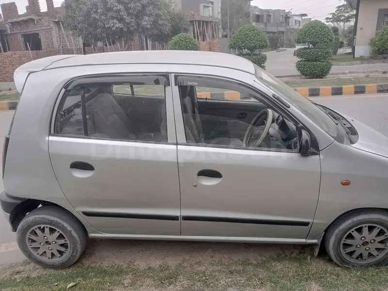 Hyundai Santro 2005