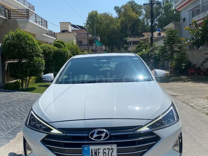 Hyundai Elantra 2021
