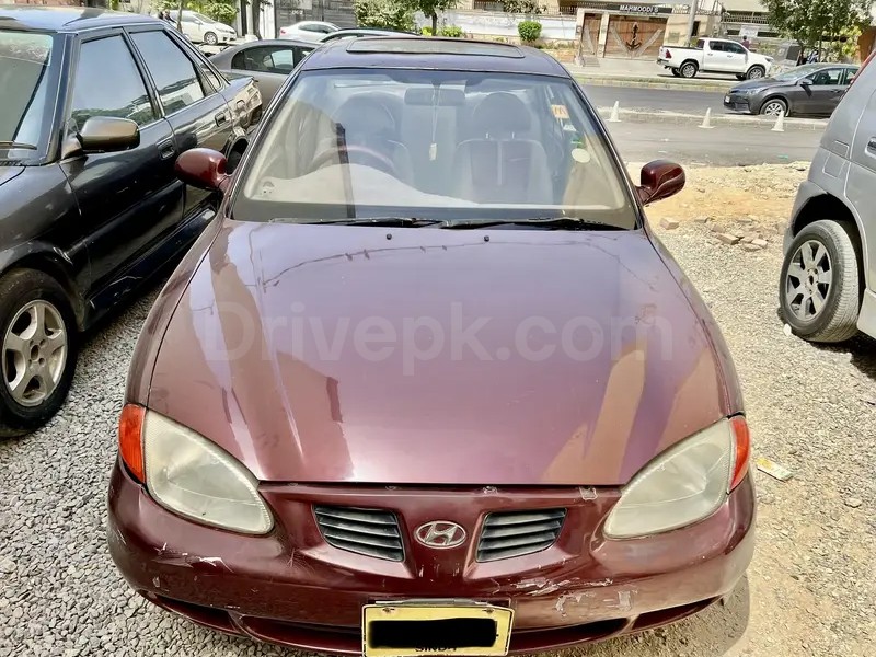 Hyundai Elantra 2000