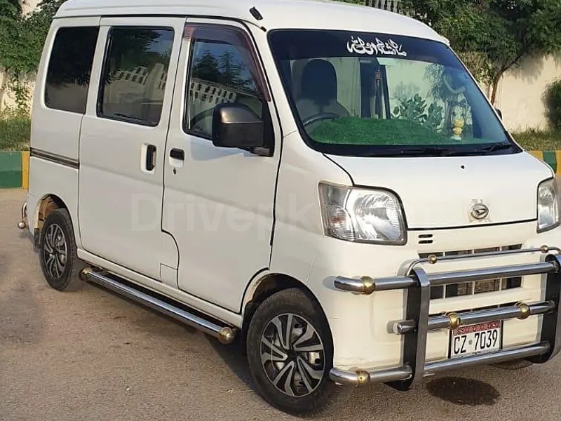 Daihatsu Hijet 2016