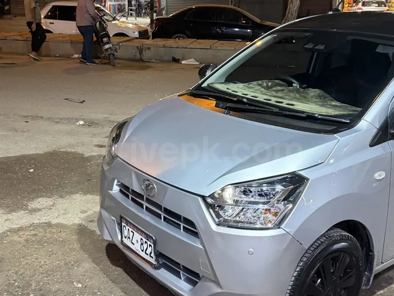 Daihatsu Mira 2021
