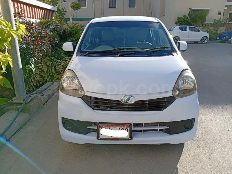 Daihatsu Mira 2015