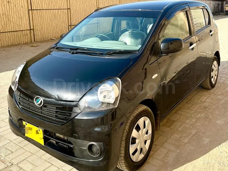 Daihatsu Mira 2014