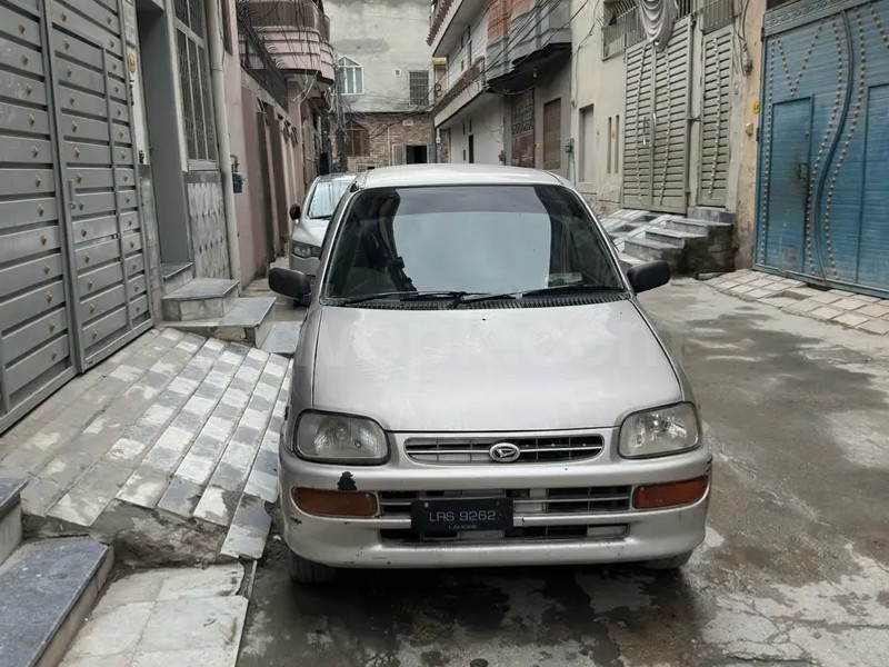 Daihatsu Cuore 2004