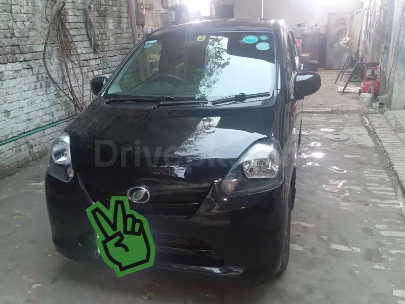 Daihatsu Mira 2012