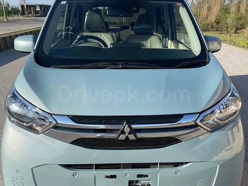 Mitsubishi Ek Wagon 2022