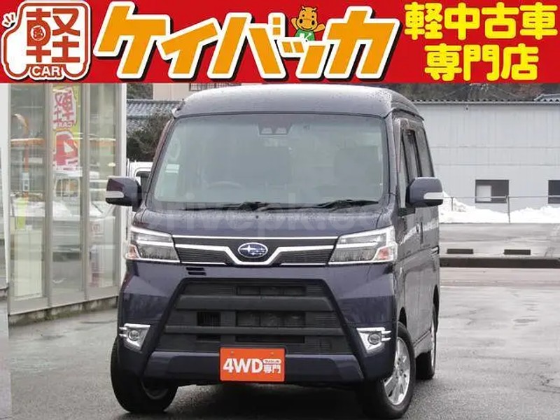 Nissan Caravan 2012