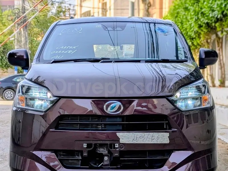 Daihatsu Mira 2022