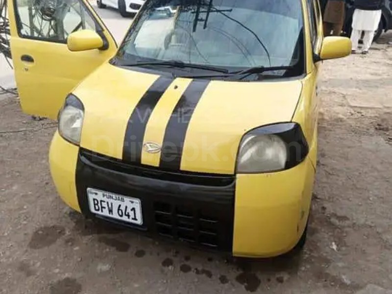 Daihatsu Esse 2006