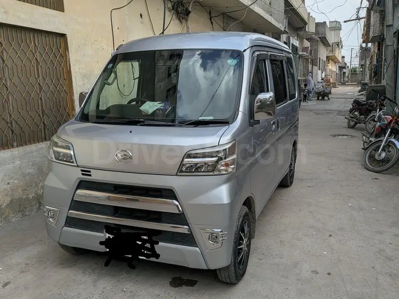 Daihatsu Hijet 2020