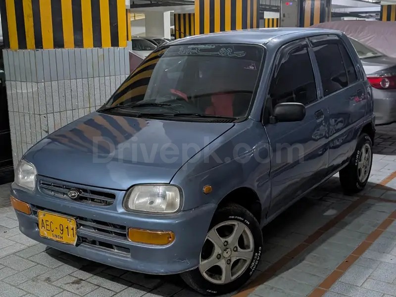 Daihatsu Cuore 2002
