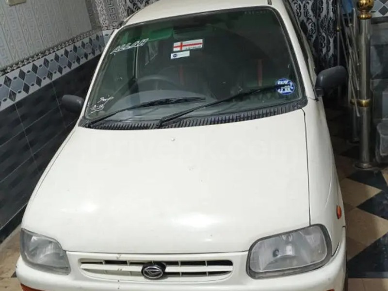 Daihatsu Cuore 2005